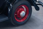 Ford V8 DeLuxe 3-Window Coupe 1933 года